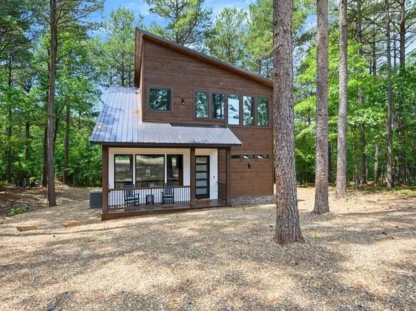 160 Bombardier Ln, Broken Bow, OK 74728