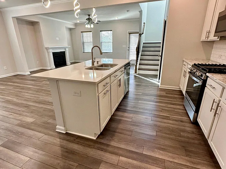 6608 Mezzo Ln — Photo 22