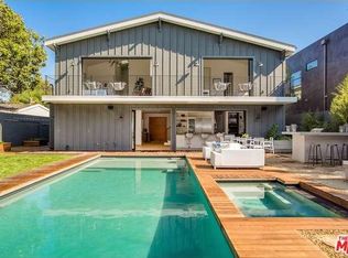 1245 Vienna Way, Venice, CA 90291