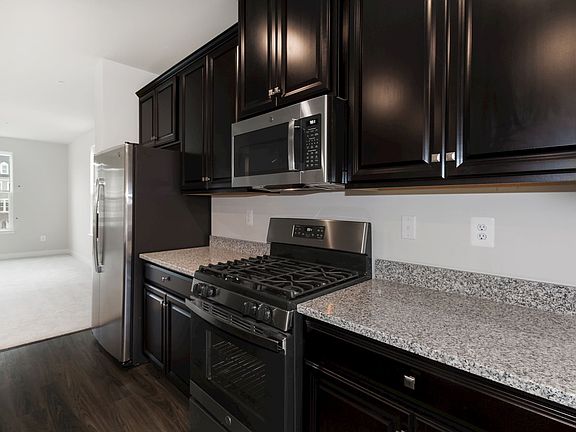 Strauss 2-Car Garage