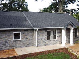 8 Vehorn St, Inman, SC 29349