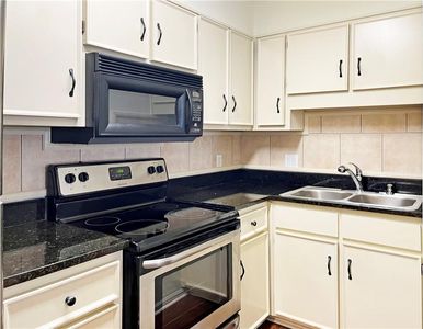 475 Mount Vernon Hwy NE APT B210, Sandy Springs, GA, 30328