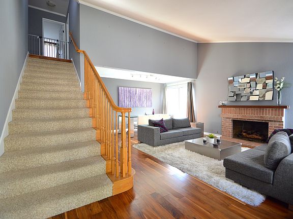3rd image of 14171 Barrymore St