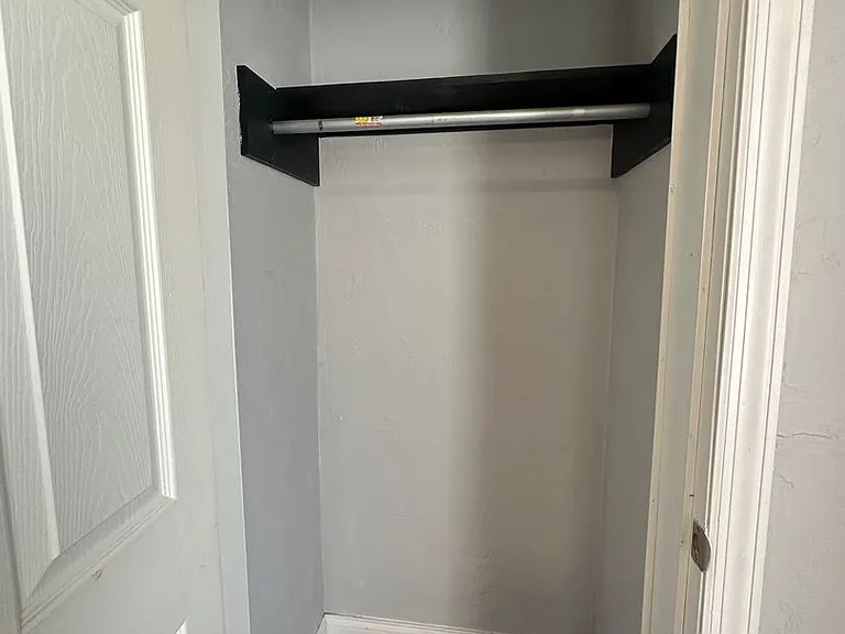 1021 East Carson Street — Photo 21