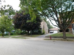 1115 Frederick St, Joliet, IL 60435