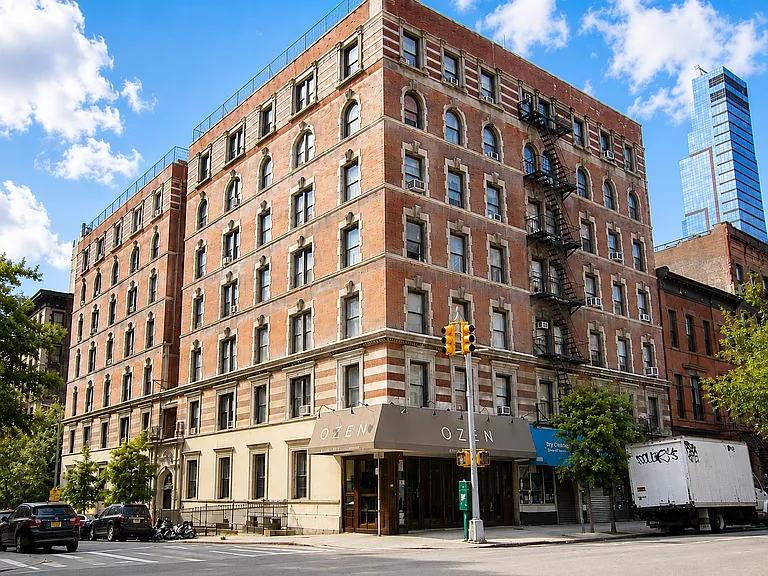 209 W 97th St #3C — Photo 11