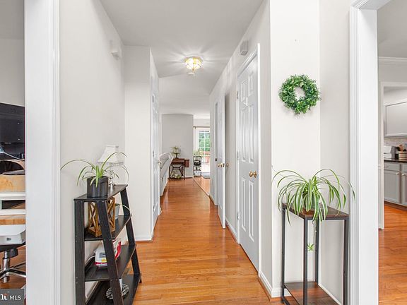 5th image of 6111 Three Cedars Ln