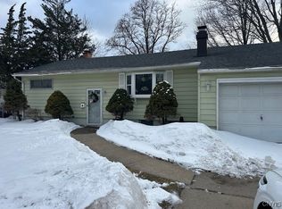 1418 Buckley Rd, Utica, NY 13501