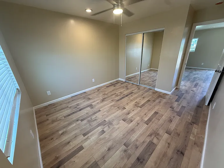 4860 Palm Ave — Photo 46