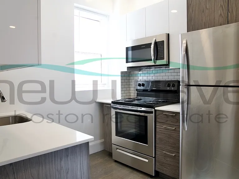 107 Jersey St #9 — Photo 6