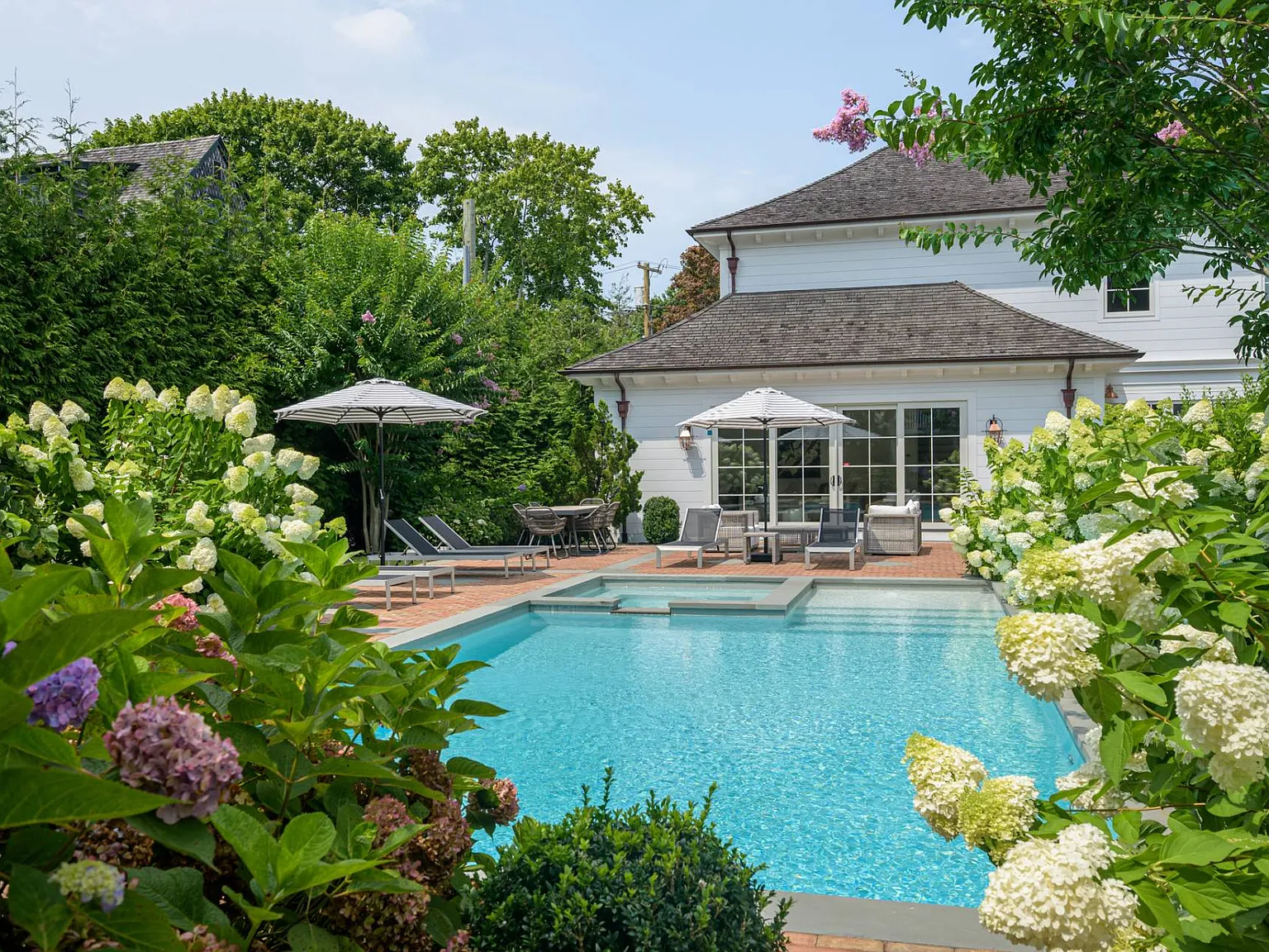 Southampton Village Perfection — Photo 3