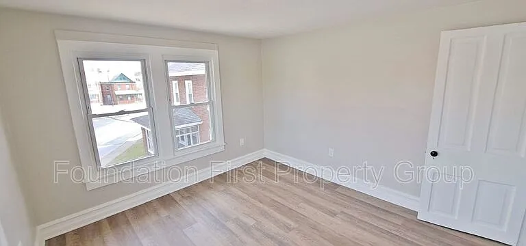 20 W Jackson St — Photo 20