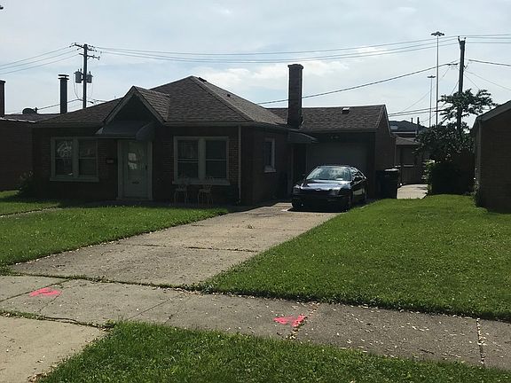 4th image of 4428 Wesley Ter