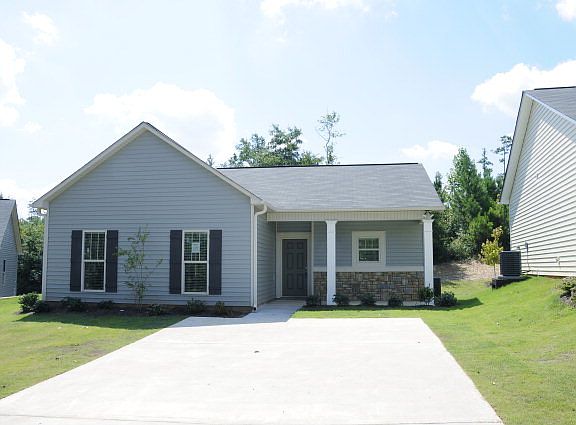 4th image of 2213 Winding Oak Dr