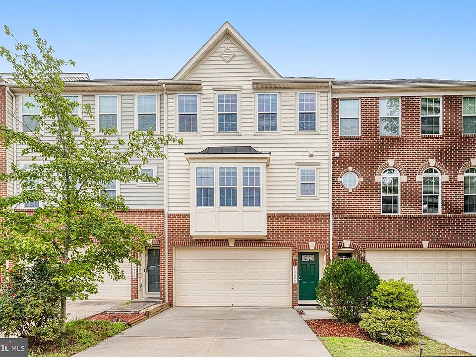 1st image of 10260 Fountain Cir