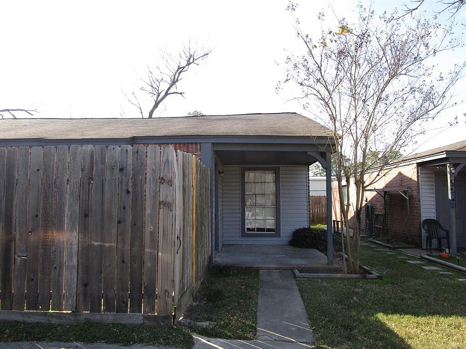 1st image of 8607 Bart Ln Ste 8B
