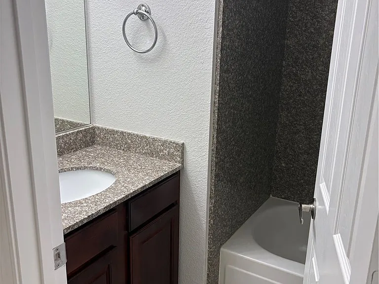 5278 River Glen Dr #411 — Photo 15