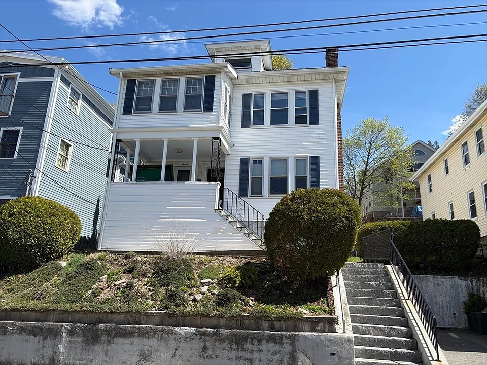 20 Wilson Ave #2
