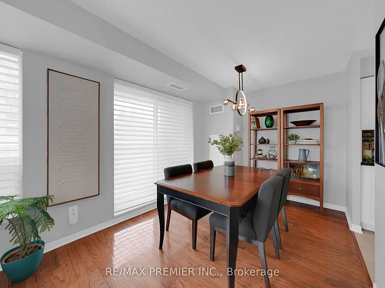 51 Baffin Ct #220 — Photo 22