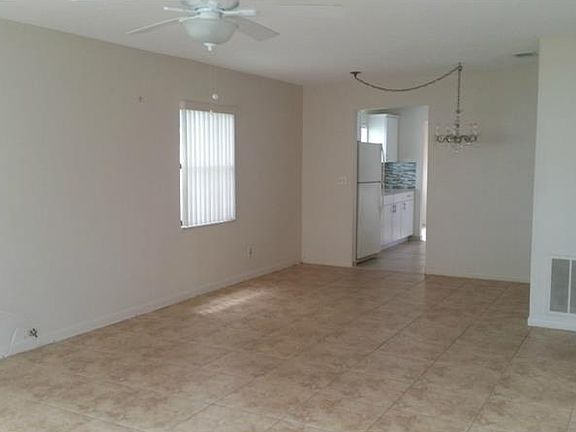3rd image of 5267 81st St N APT 1
