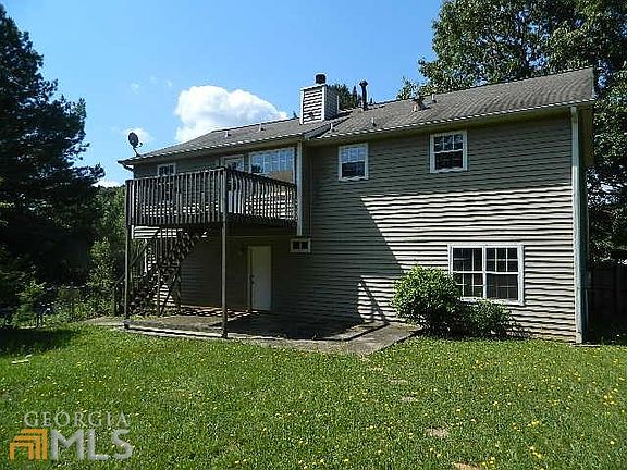 2nd image of 2788 Bridle Path SE