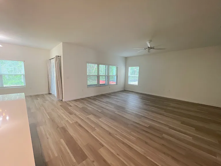 5259 SW 53rd Ln — Photo 6