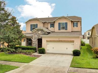 419 Westchester Hills Ln, Valrico, FL 33594