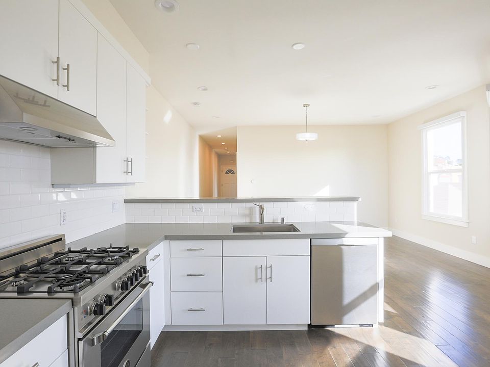 1st image of 24 Highland Ave #34
