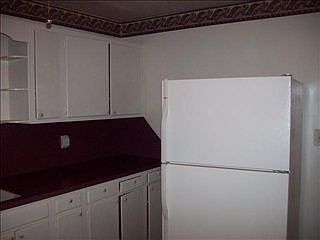 4th image of 127 Mary Miles Dr