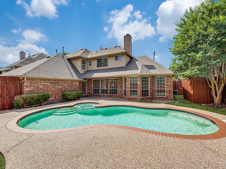 2129 Argyle Dr — Photo 10