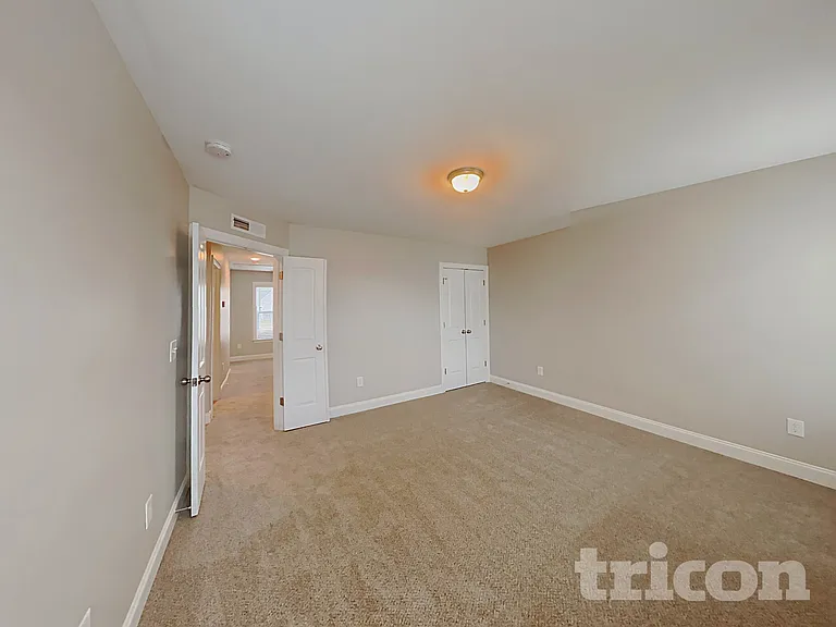834 Lakemont Dr — Photo 15