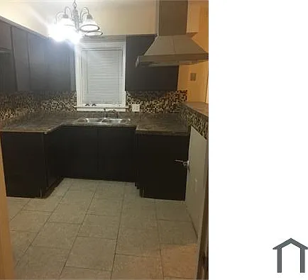 635 W 87th St — Photo 1