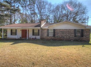 1013 N 1st St, Opelika, AL 36801