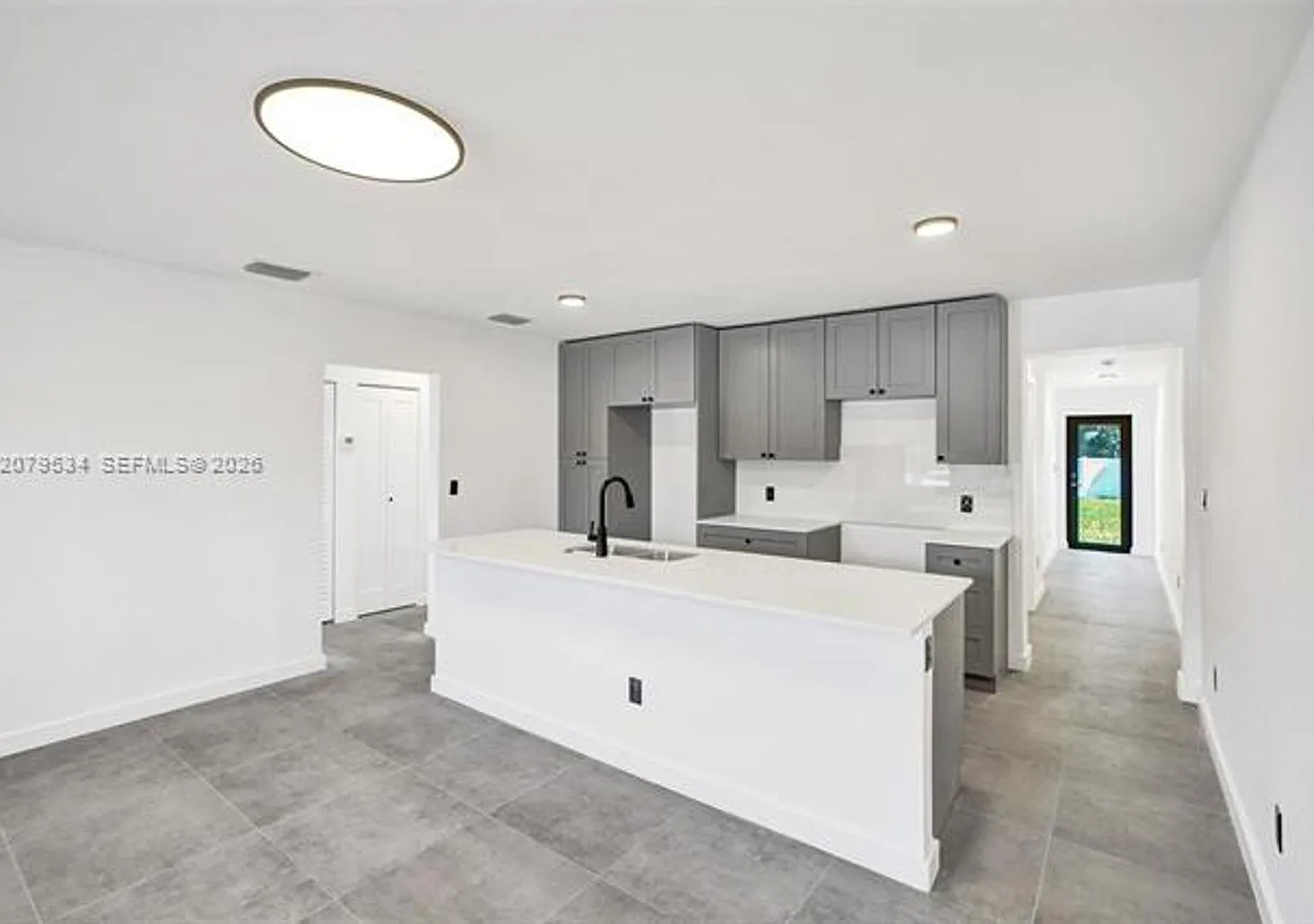 2255 NE 173rd St # 2255 North Miami Beach, FL 33160 — Photo 1