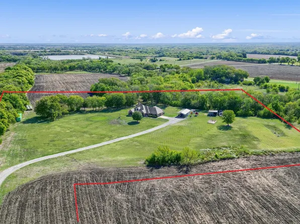 688 Harris Rd, Gunter, TX 75058