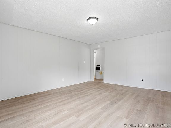 5th image of 2100 Garland St