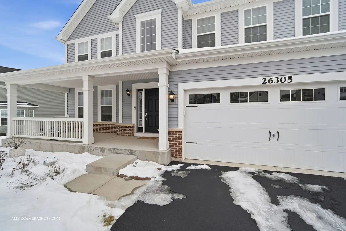 Building Photo - 26305 W Milestone Dr