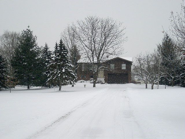 1st image of 208 E Santee Hwy