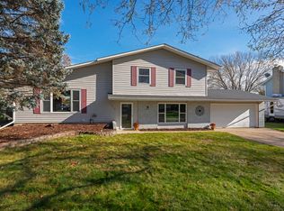 7649 Ivystone Ave S, Cottage Grove, MN 55016