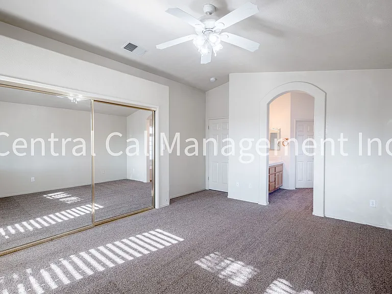 4000 Mariana Way — Photo 14