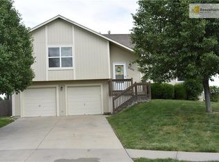 32535 W 174th Ter, Gardner, KS 66030
