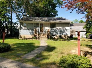 85 Leonard St, Dover, NJ 07801