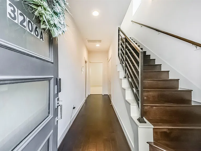 3206 N Macgregor Way #A — Photo 5