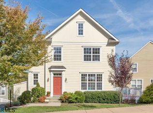 1103 Saint Charles Ct, Charlottesville, VA