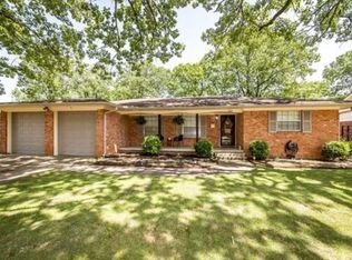 4808 N Locust St, N Little Rock, AR 72116