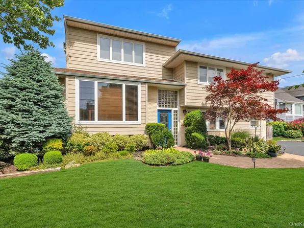 3375 Fairway Road, Oceanside, NY 11572