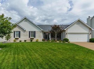 9 Green Heron Ct, Dardenne Prairie, MO 63368