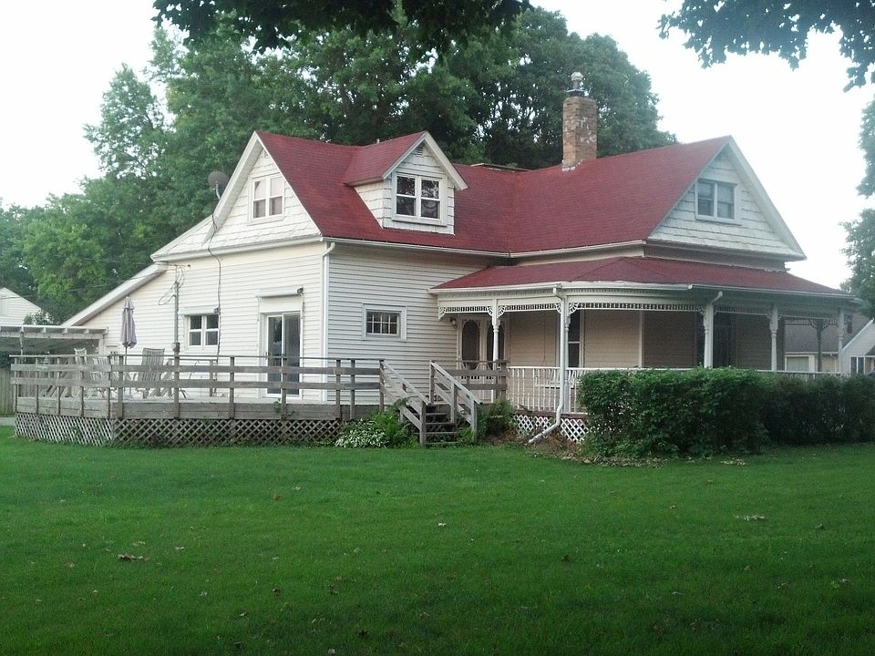From the NE Corner of Lot