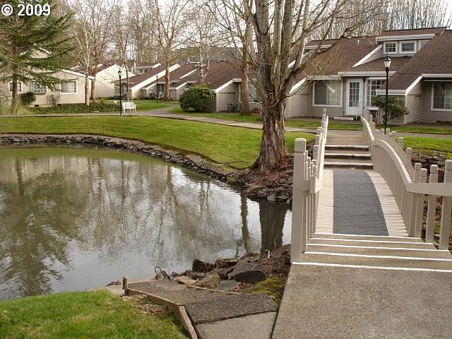 13775 SW Scholls Ferry Rd #303