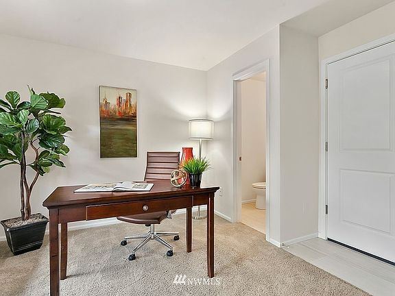 3rd image of 4418 135th Pl SE Unit 5
